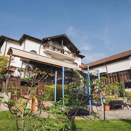 Casa Domneasca Hotel Curtea De Arges Exterior photo