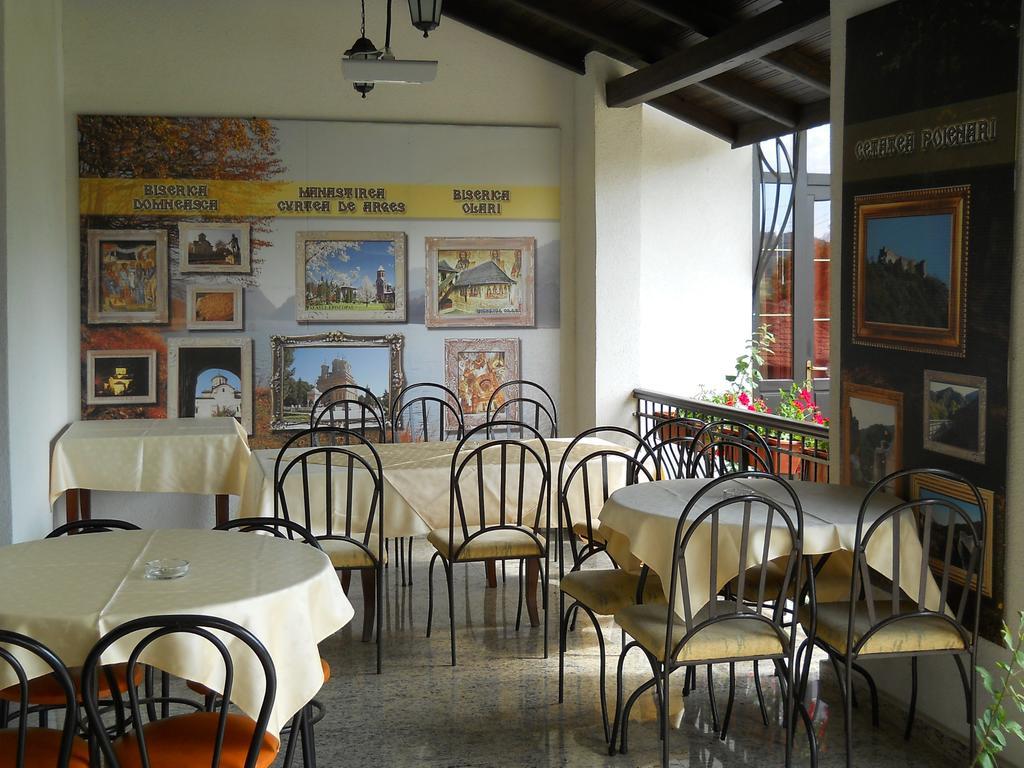Casa Domneasca Hotel Curtea De Arges Exterior photo